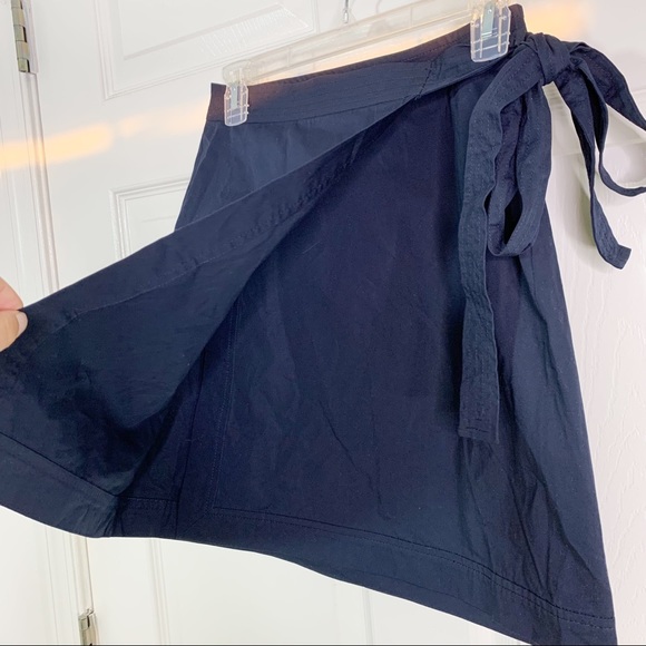 NWOT L’Agence Navy Wrap Mini Skirt Women’s Sz 2 - Picture 3 of 6